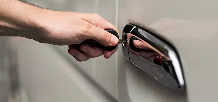 Why Choose Our Auto Locksmith Team in Altadena, CA?